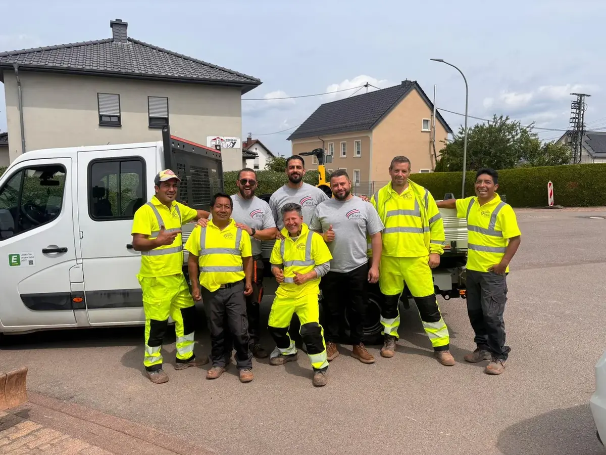 RMT Team am Firmenstandort